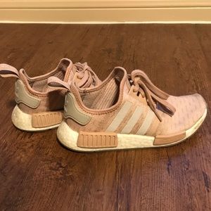 Adidas women Size 5